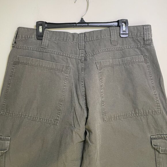 Men's Wrangler Cargo Pants - Size 36x32 - Picture 9 of 14